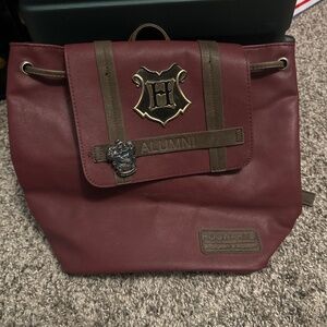 Hogwarts Alumni Bag